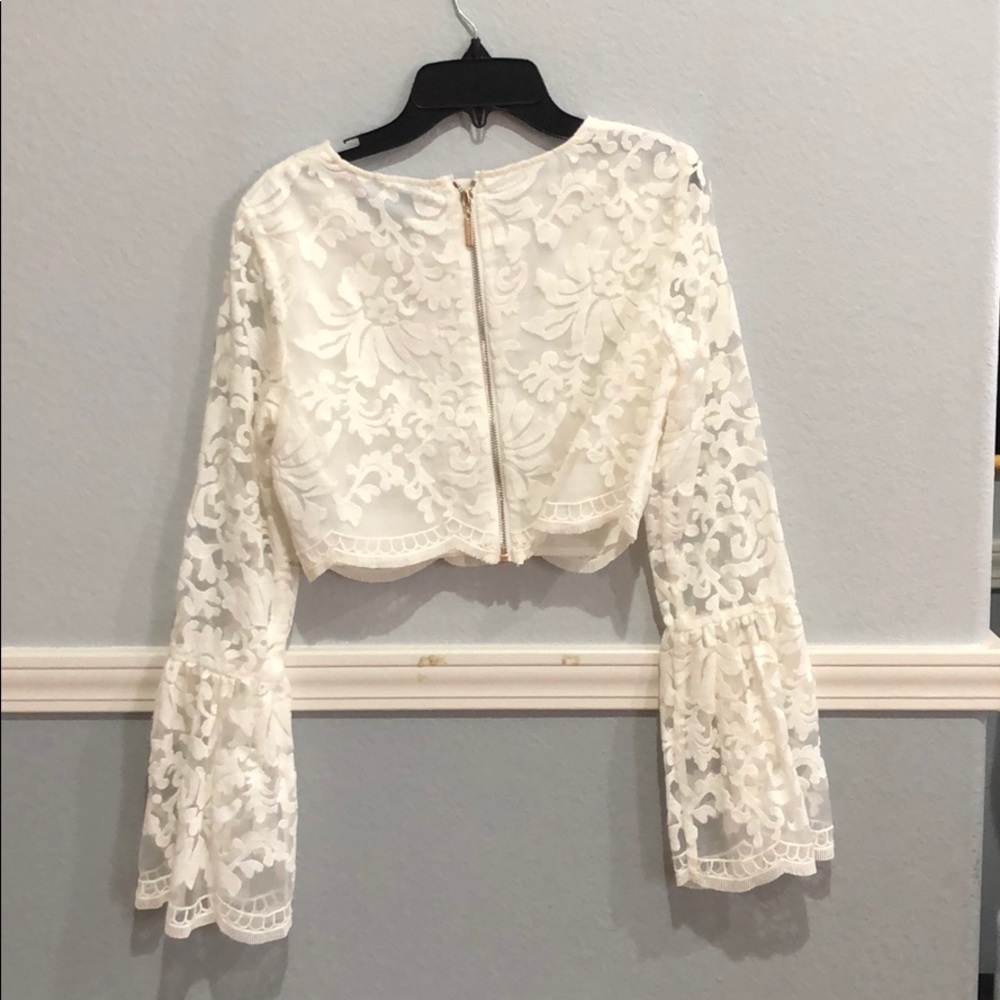 Marciano cropped lace sleeve top - Picture 2 of 3